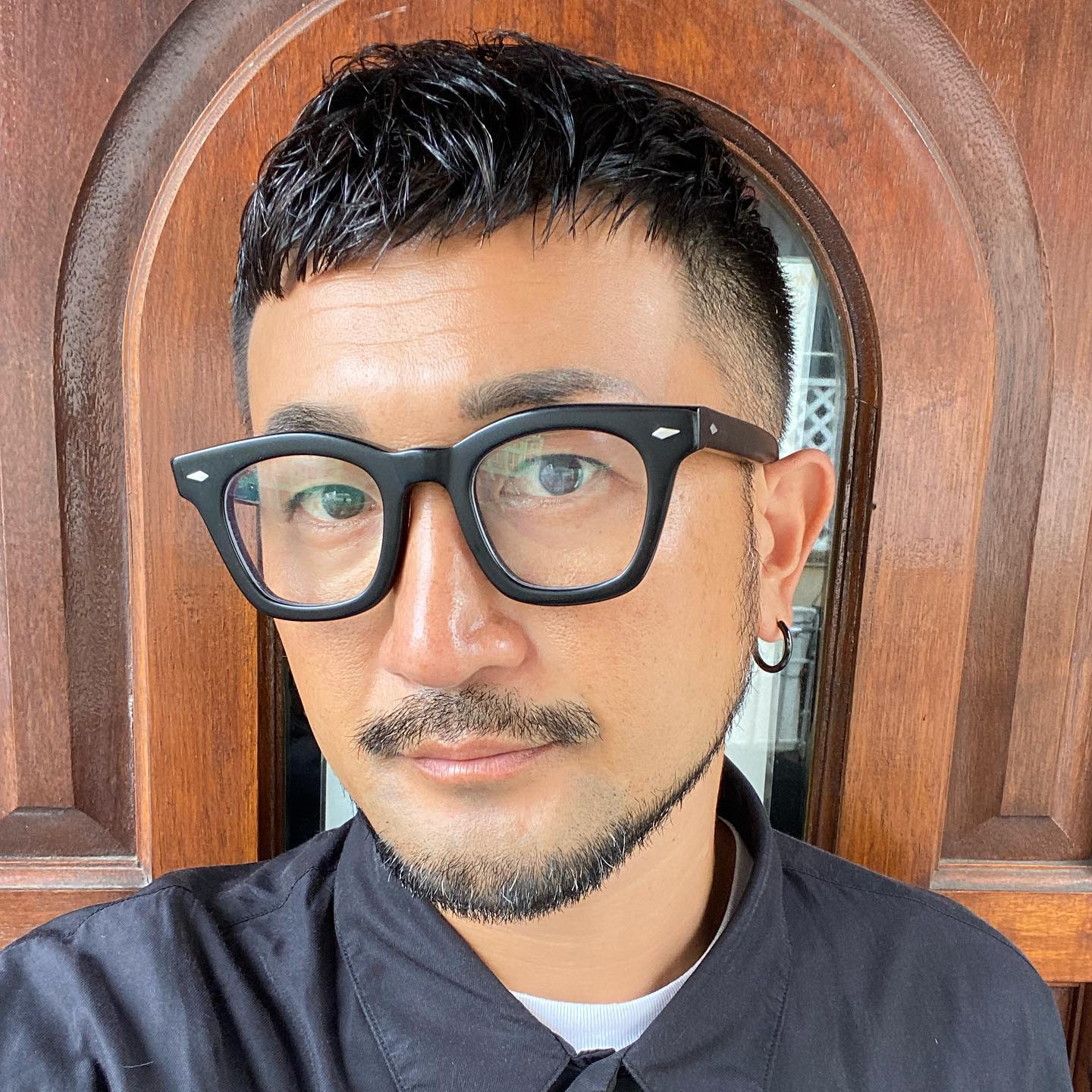 メンズ専門美容室 ヘアスタイル青山店 銀座 青山 六本木 新宿にあるメンズグルーミングサロン 究極のスペシャリストが集結した男性のためのヘアサロン